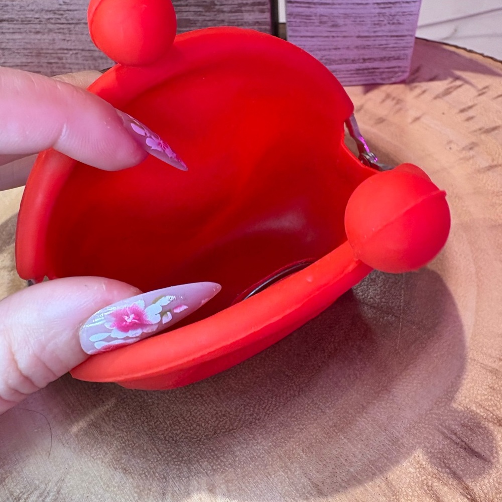 Red Rubber Rustic Cuff Coin Purse ❣️ - Picture 3 of 5